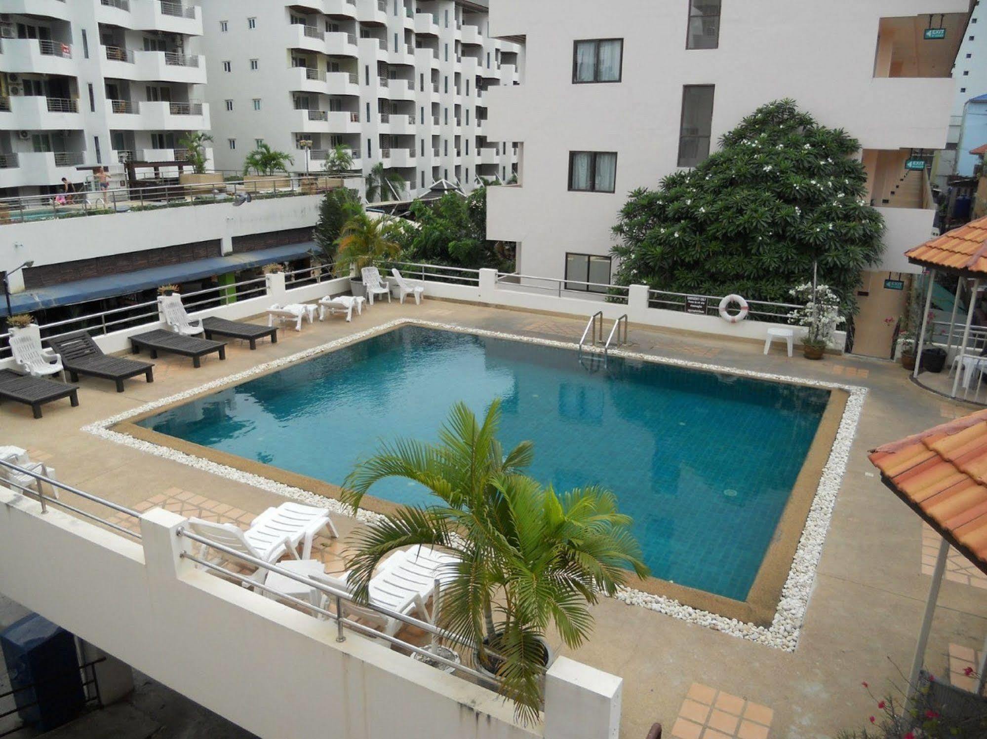 Jomtien Good Luck Apartment מראה חיצוני תמונה